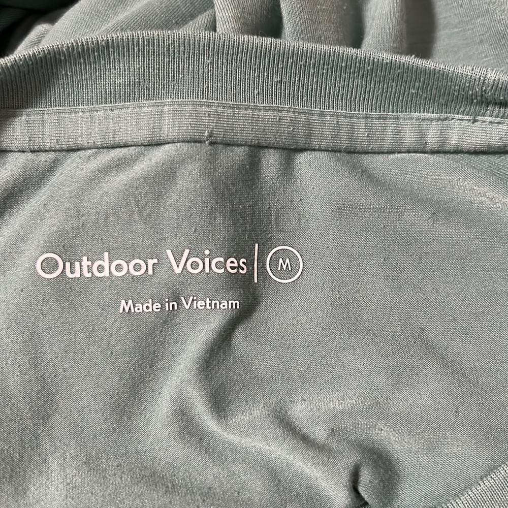 OUTDOOR VOICES Mens SUNDAY LONG SLEEVE SHIRT T-shirt Top Green Blue Sz M - Picture 7 of 8